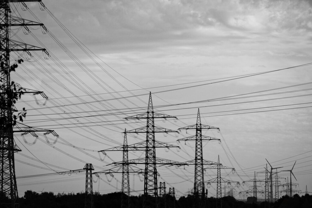 Wie sicher ist unser Stromnetz? - Die Gefahr eines Blackouts steigt mit dem Ausbau der erneuerbaren Energien immer weiter an