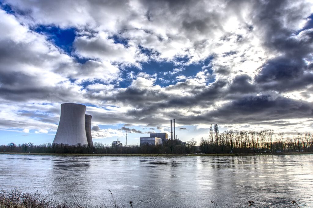 EU streitet über Nachhaltigkeit von Atomkraftwerken. Frankreich drängt auf den Bau neuer Atomreaktoren um unabhängiger zu werden.