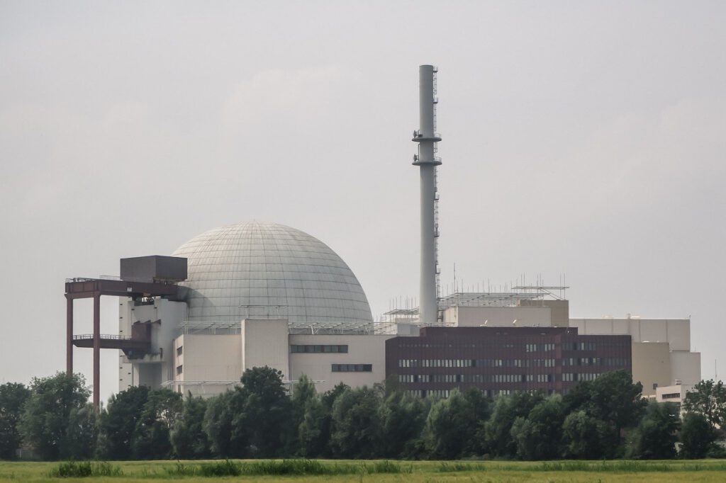 Wissenschaftler appellieren: Lasst die Kernkraftwerke am Netz. Klimaziele ohne Kernkraftwerke nicht erreichbar
