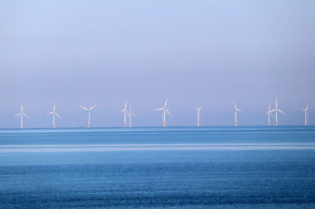 Offshore Windräder nehmen sich gegenseitig den Wind. Einbußen bis zu 25 Prozent bei der Stromproduktion möglich. Höhere Kosten befürchtet.