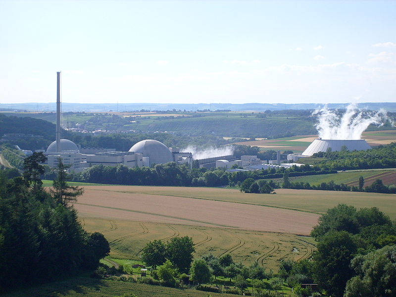 TÜV bestätigt: kein Sicherheitsrisiko bei Laufzeitverlängerung der Atomkraftwerke. Die technischen Voraussetzungen sind gegeben.