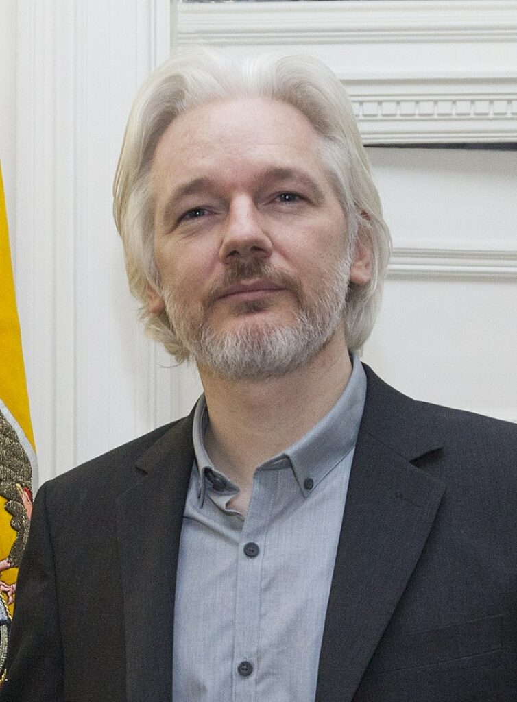Ein Londoner Gericht hat entschieden, dass die Auslieferung des WikiLeaks Gründers, Julian Assange, an die USA rechtens ist.