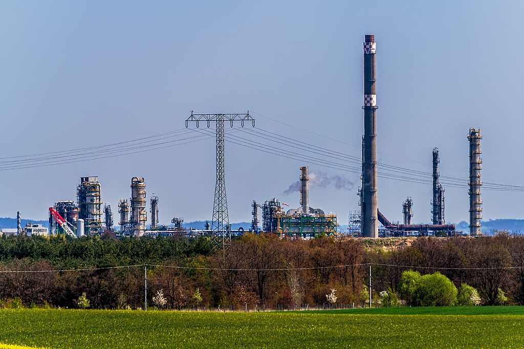 Habek's calls to save energy have caused trouble at the Schwedt refinery. Citizens in Schwedt fear for their jobs.