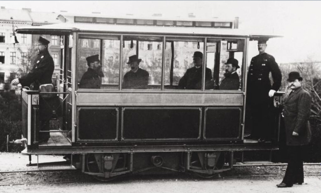 The beginnings of the electrification of Germany. Electric lighting makes its way into German cities.