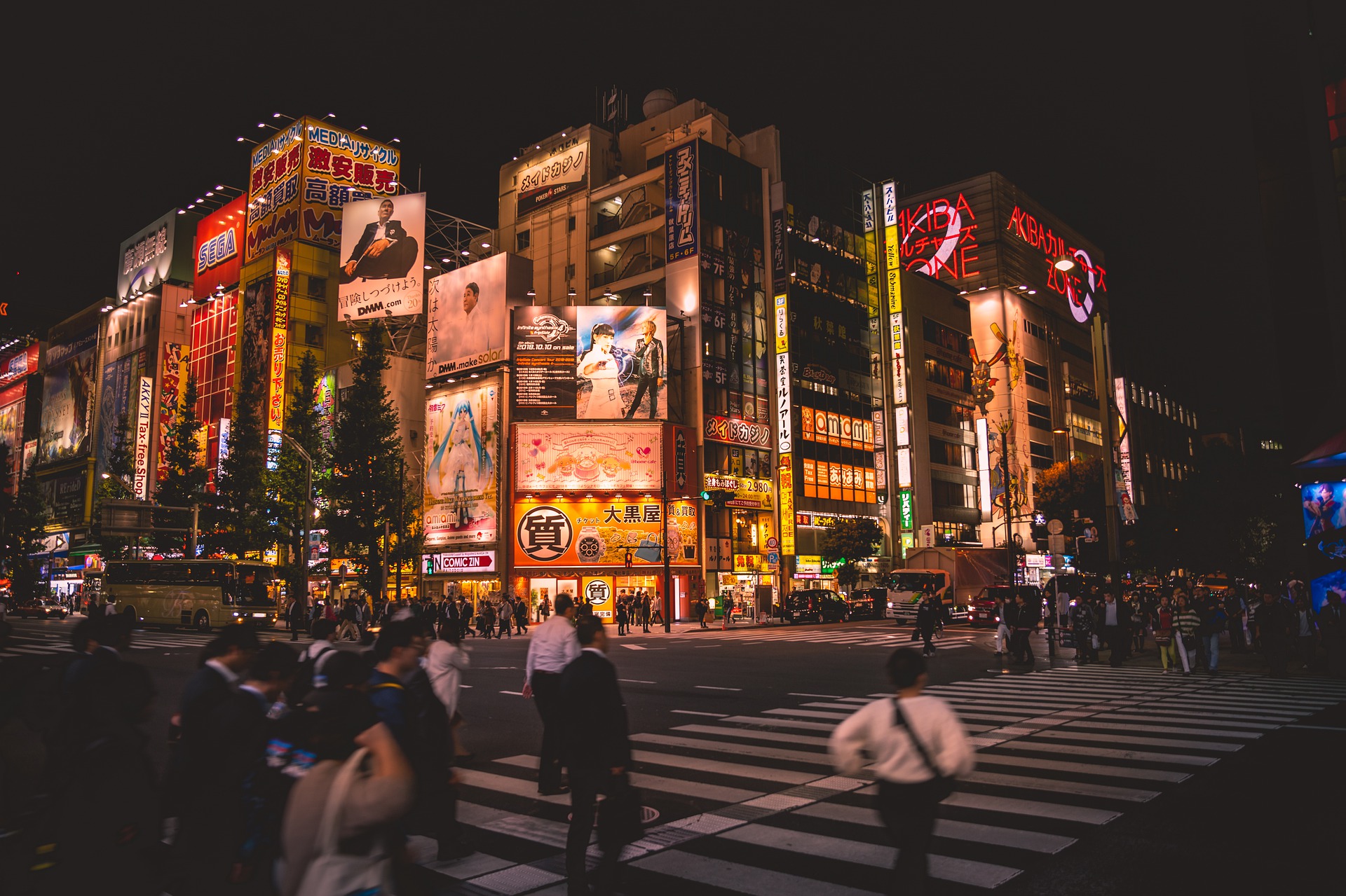 Japan: Einwohner sollen Strom sparen um Blackouts zu verhindern