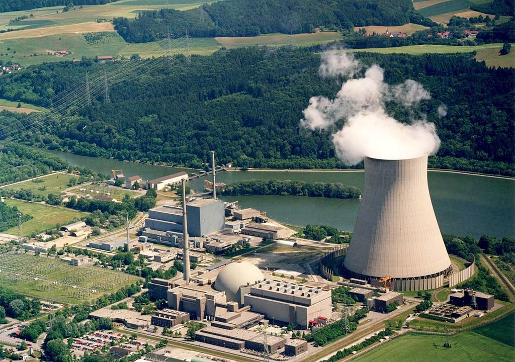 Lindner will über Nutzung der Atomkraft diskutieren