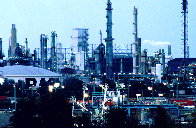 Hohe Erdgaspreise treiben europäische Hersteller zur Verlagerung in die USA