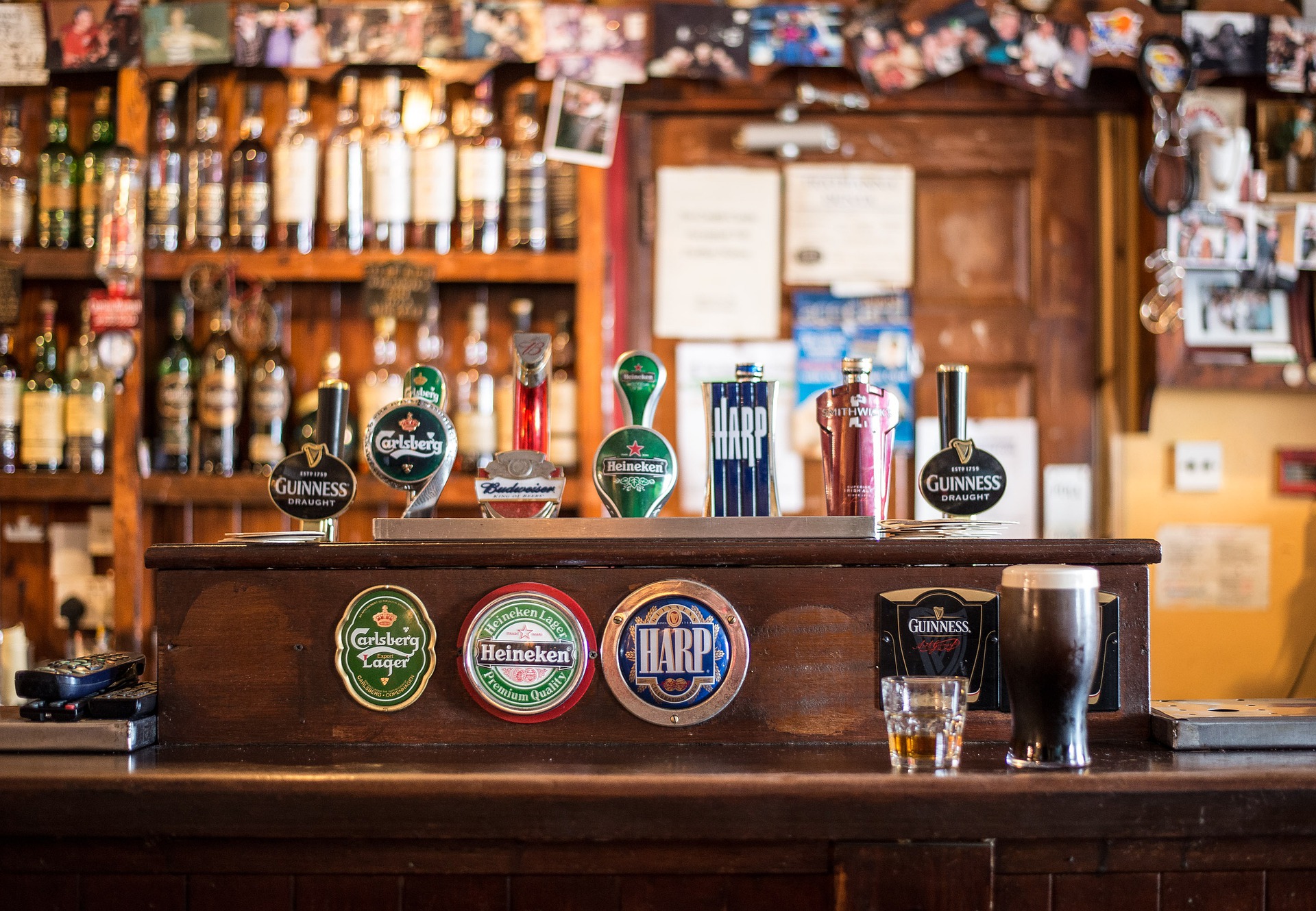 Britische Pub-Besitzer haben Existenzängste wegen Energiepreisen