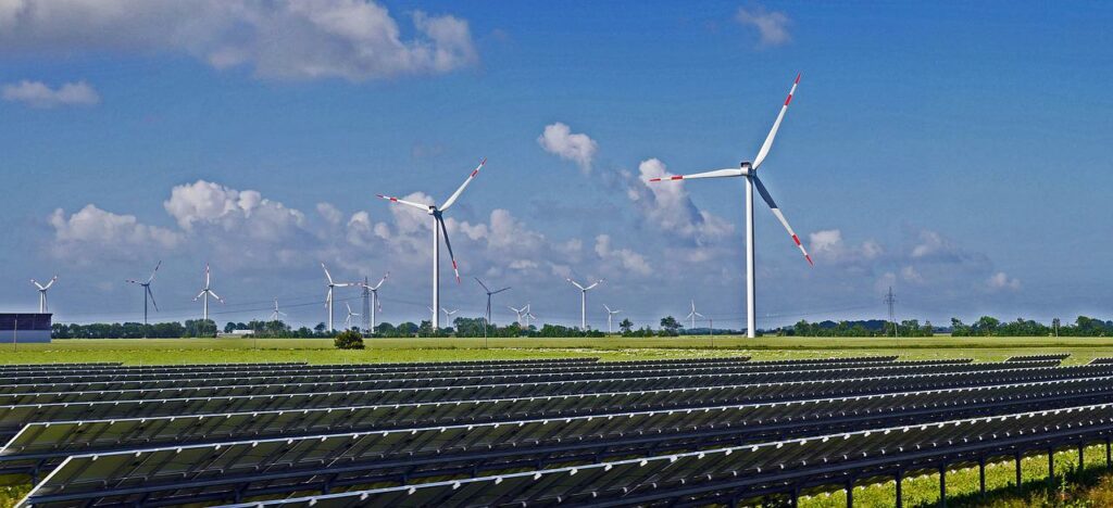 Ausbau der erneuerbaren Energien geht von weltfremden Annahmen aus.  Das Scheitern der Energiewende hat verheerende Folgen 