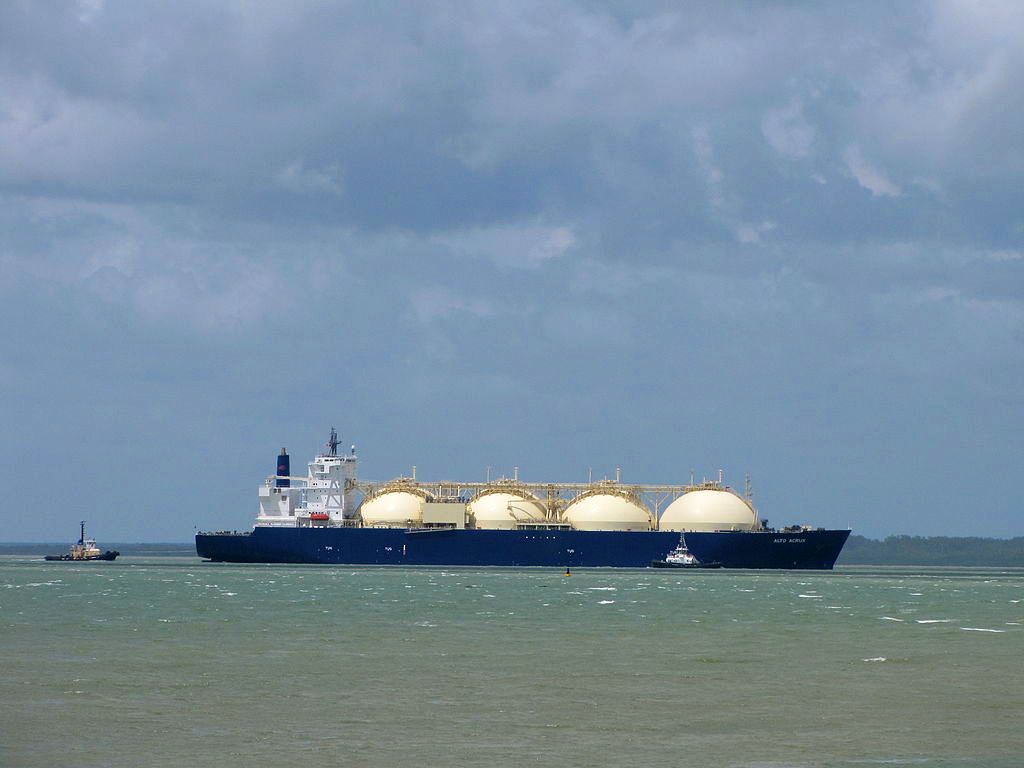 Es gibt keinen Vertrag zwischen Deutschland und Katar. Amerikanischer Konzern Conoco Phillips verkauft LNG aus Katar an Deutschland weiter