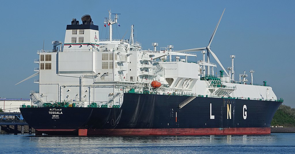 Die Chartergebühren für LNG-Tanker haben sich seit Februar fast auf das Dreißigfache erhöht 
