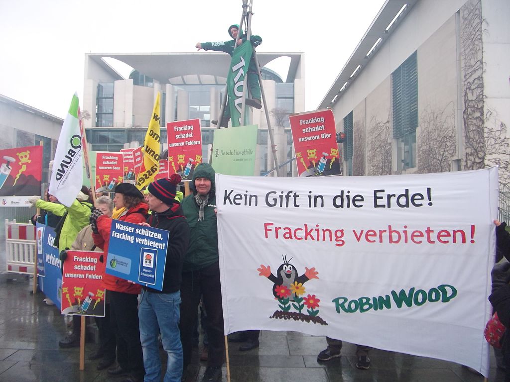 Heimisches Erdgas hätte einen viel geringeren CO₂-Fußabdruck. Politiker argumentieren beim Fracking  mit viel Unwissen und falschen Argumenten