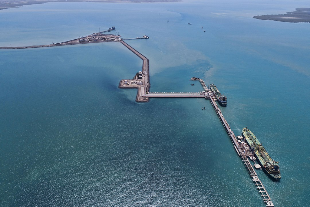 Indien kauft im Januar 1,7 Millionen Barrel pro Tag russisches Rohöl. Größter Abnehmer der indischen Raffinerien sind die USA