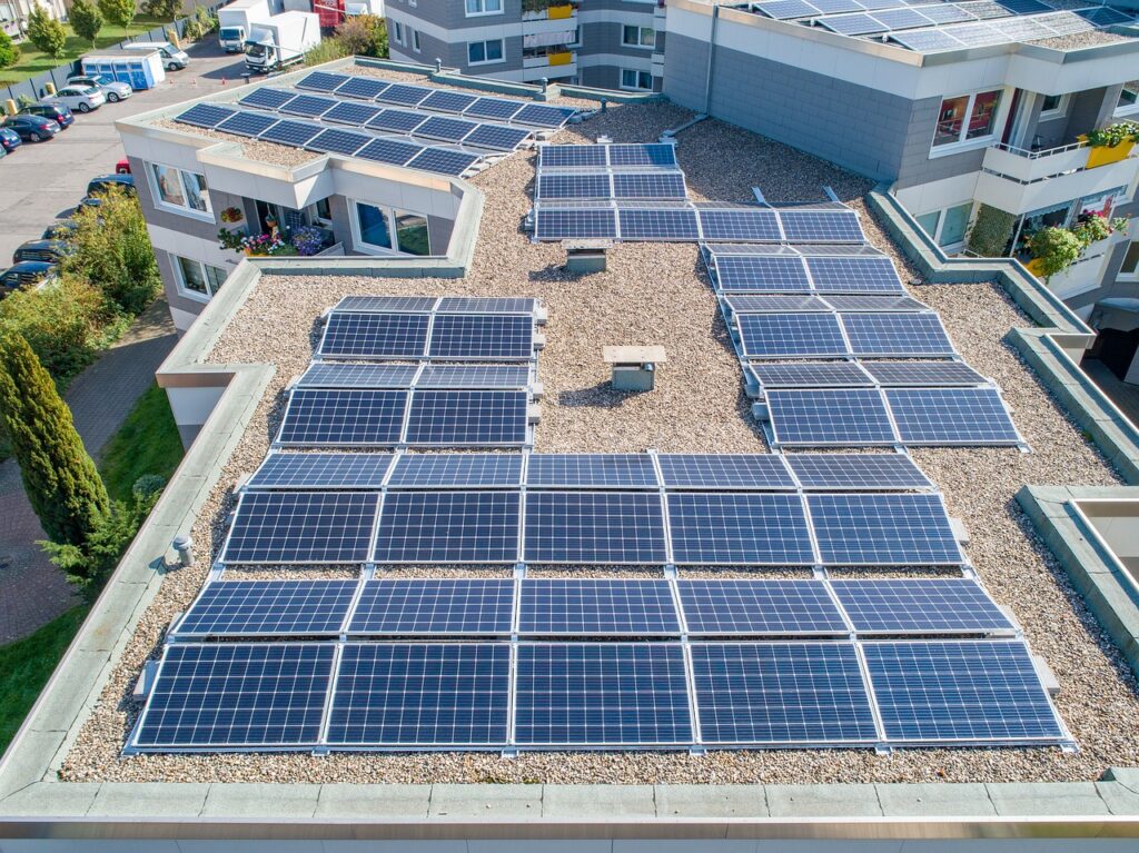 Große Photovoltaikanlagen in Bayern teilweise nicht mehr genehmigt. Die Stromnetze sind an ihrer Kapazitätsgrenze