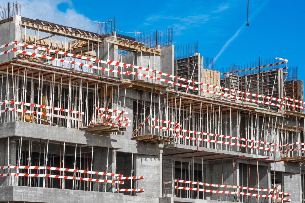 Bauministerin zweifelt an strengeren Dämmvorschriften und fordert kostengünstigeres Bauen. Dämmvorschriften seien „Kein ehrliches System“