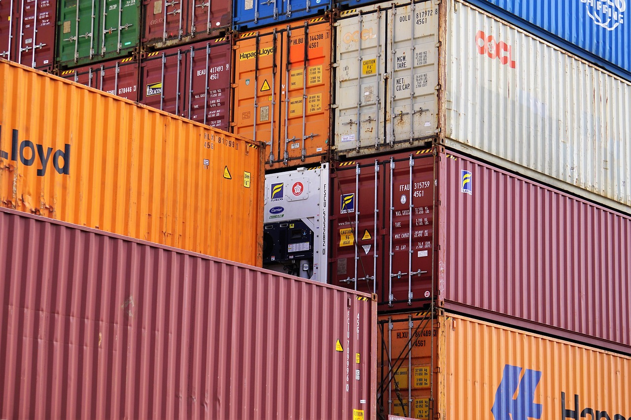 Deutschlands Exporte im März deutlich gesunken