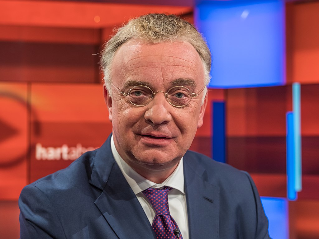 Energiepreis-Desaster bedroht deutsche Industrie: Evonik-Vorstand fordert dringende Maßnahmen