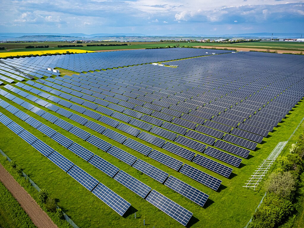 The solar boom in Germany: Farmers under pressure - dramatic effects on farmland and rents