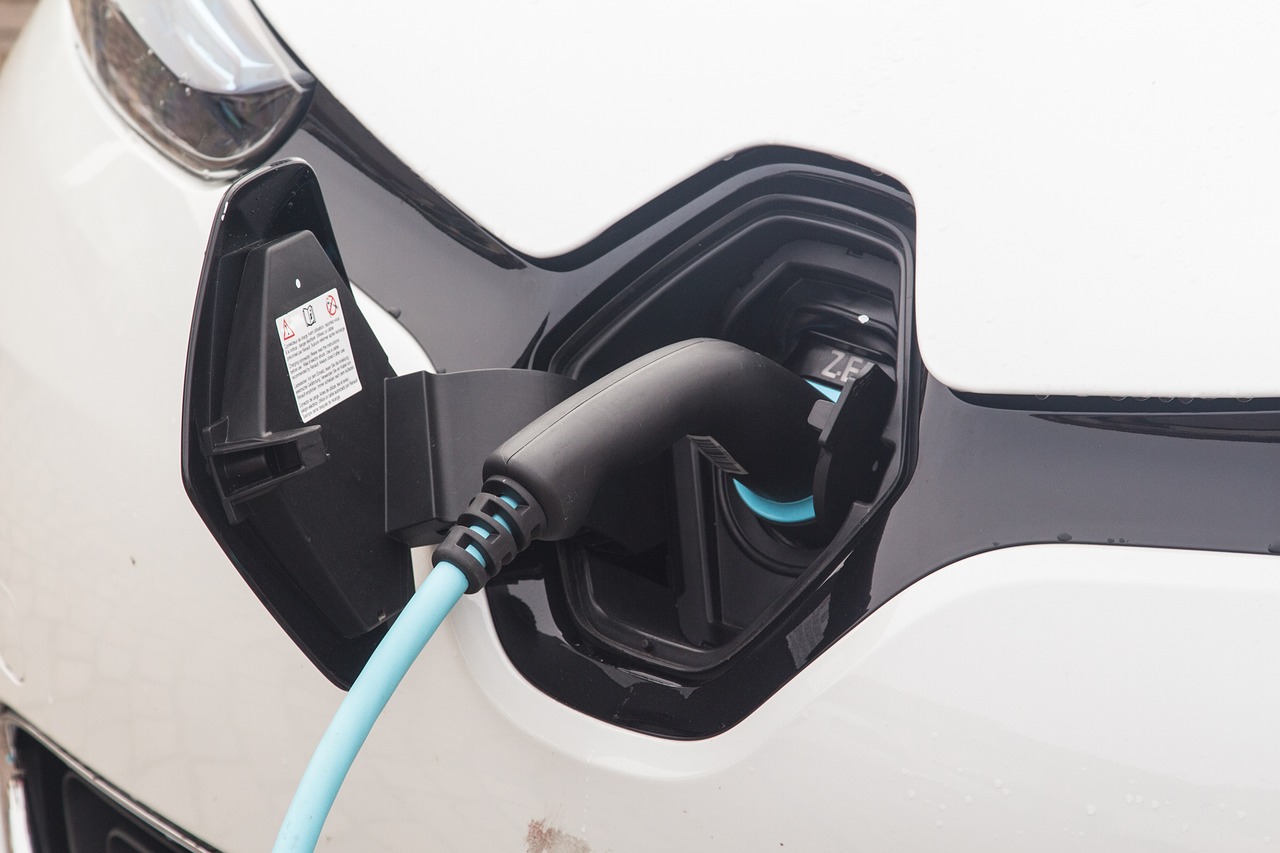 Netzagentur plant  Drosselung des Strombezugs für Wärmepumpen und Elektroautos
