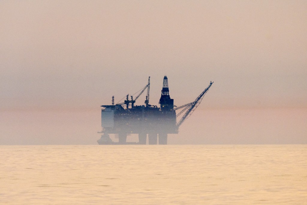 Großbritannien will hunderte umstrittene Öl- und Gaslizenzen in der Nordsee vergeben - Umweltgruppen kritisieren heftig
