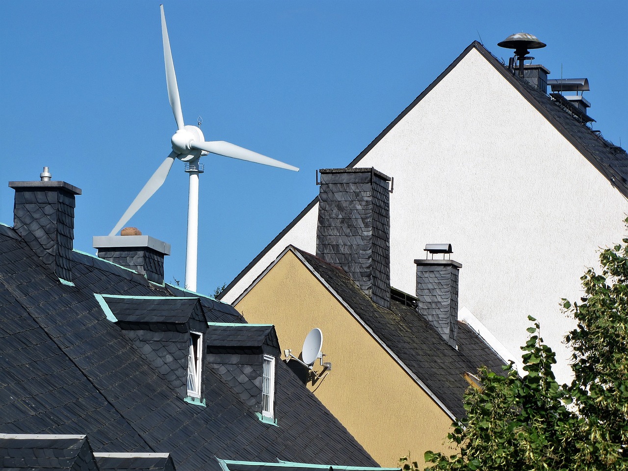 NRW will Abstandsregel von Windkraftanlagen zu Wohngebäuden abschaffen