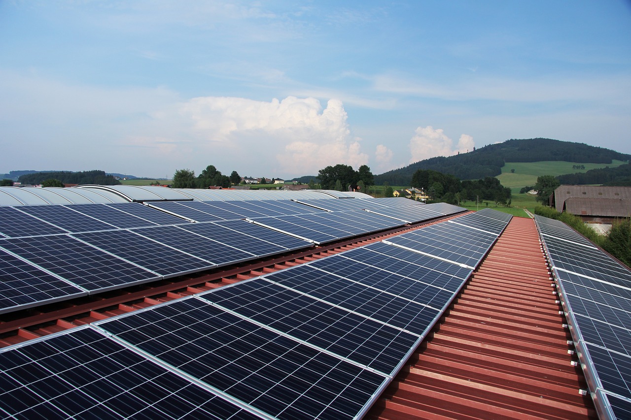 Deutschlands Stromnetze am Limit – Solar-Boom trifft auf viel zu schwache Infrastruktur