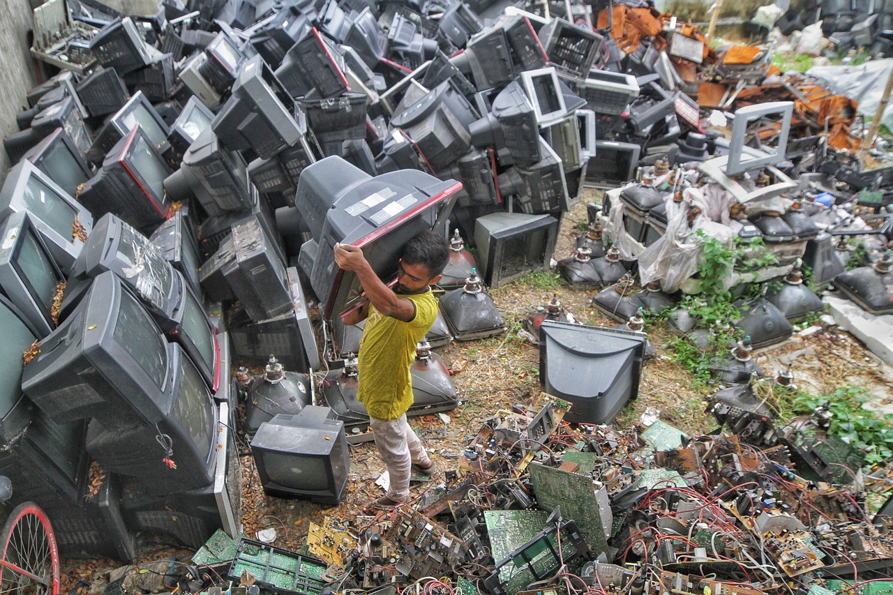 Die Wahrheit über Recycling: Illusionen und die Realität von Sondermüll und Elektroschrott