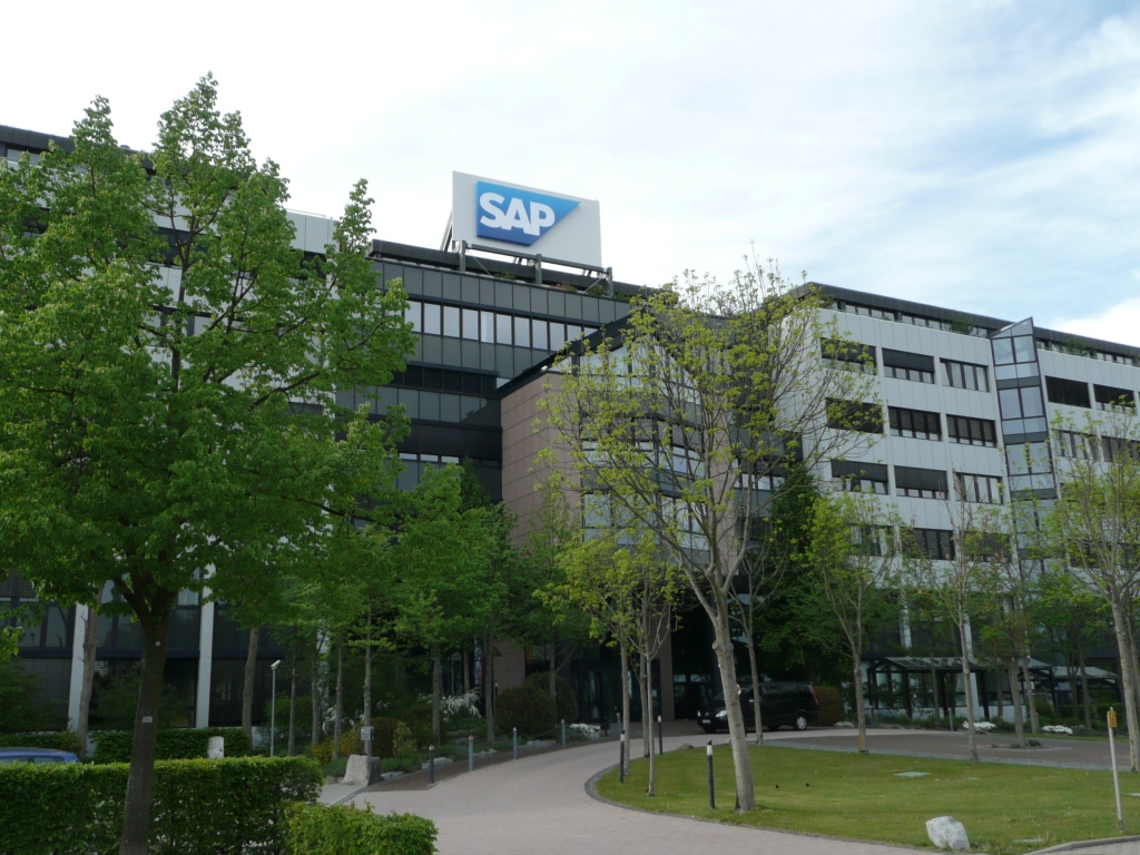 SAP: Topmanager in Sparmodus – Was steckt hinter den geheimen Plänen? Wie der Tech-Gigant den Weg zur Profitabilität plant