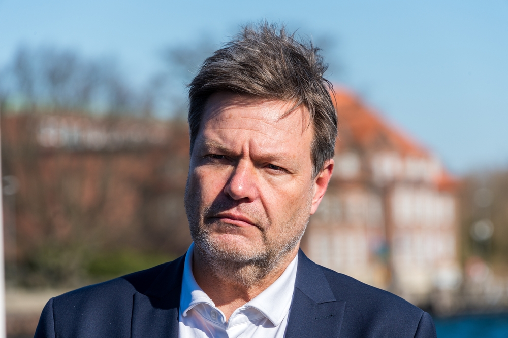 Habecks Subventionspolitik unter Beschuss - Milliardenschwere Fördergelder führen zu Pleiten und finanziellen Verlusten für den Staat