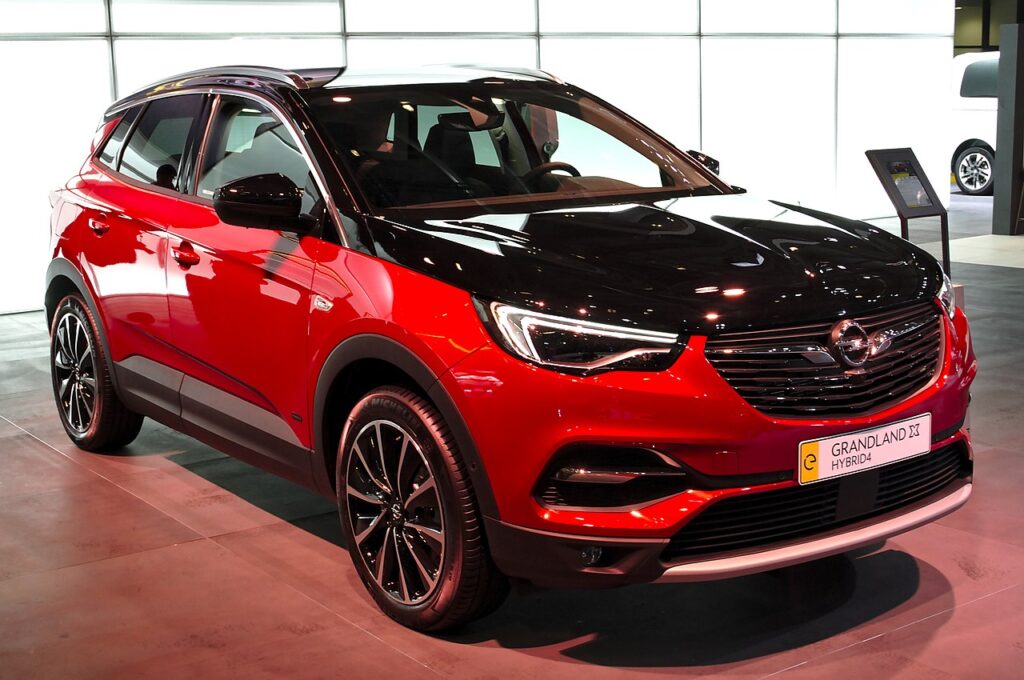 Opel Eisenach vor Herausforderungen: Elektromobilität und Exportmärkte als zweischneidiges Schwert. Geringe Nachfrage zwingt zur Kurzarbeit
