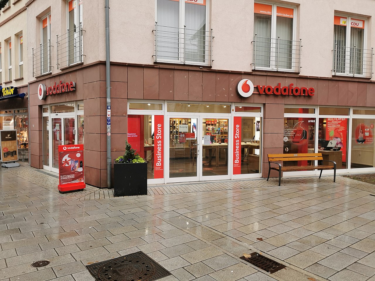 Vodafone Deutschland stellt sich neu auf: 2.000 Jobs fallen dem Wettbewerbsdruck zum Opfer