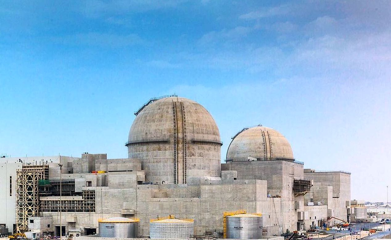 Vereinigte Arabische Emirate verbinden vierten Reaktor mit dem Stromnetz