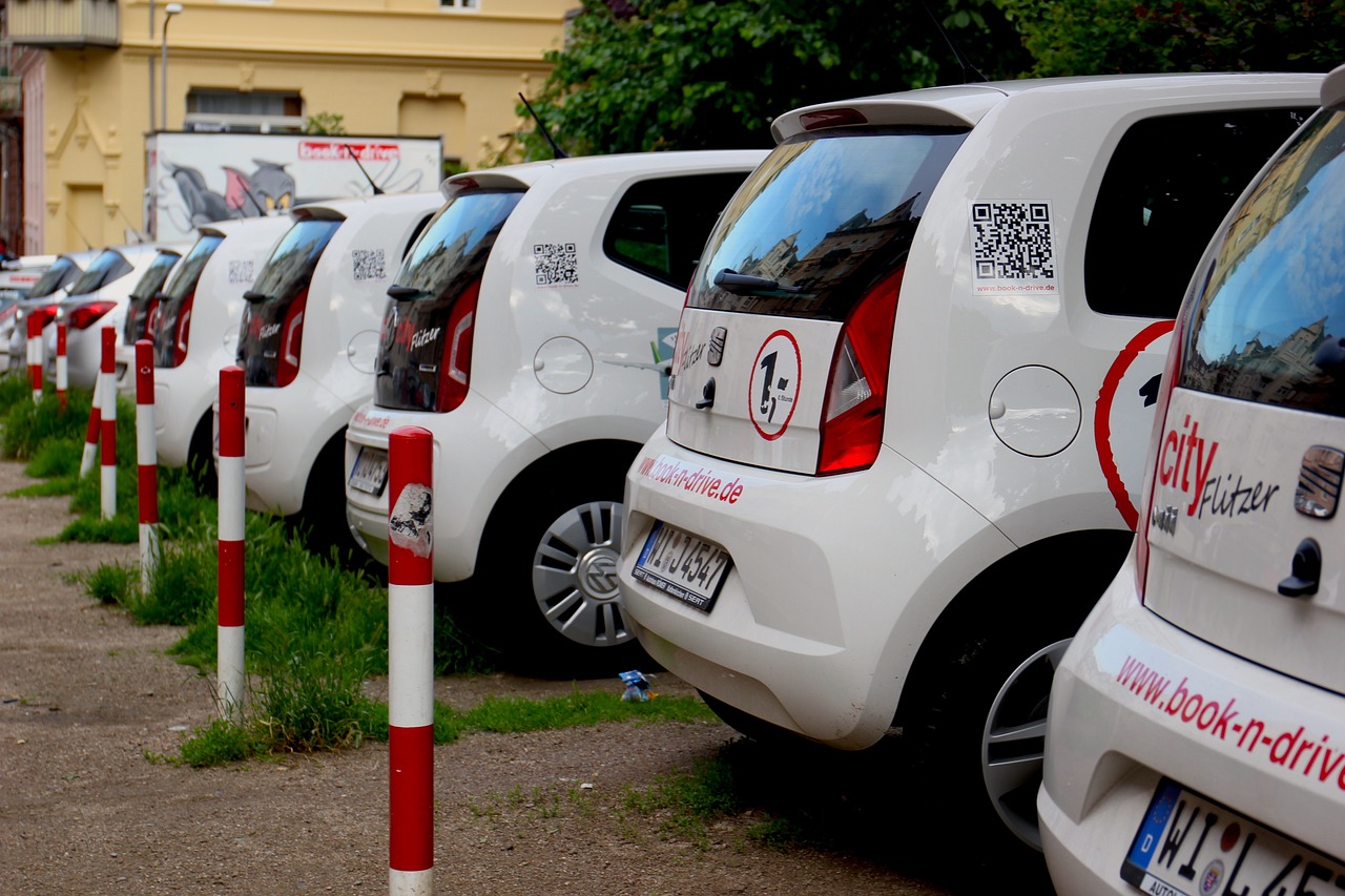 Rückgang bei Elektroautos im Carsharing und Mietwagenbereich