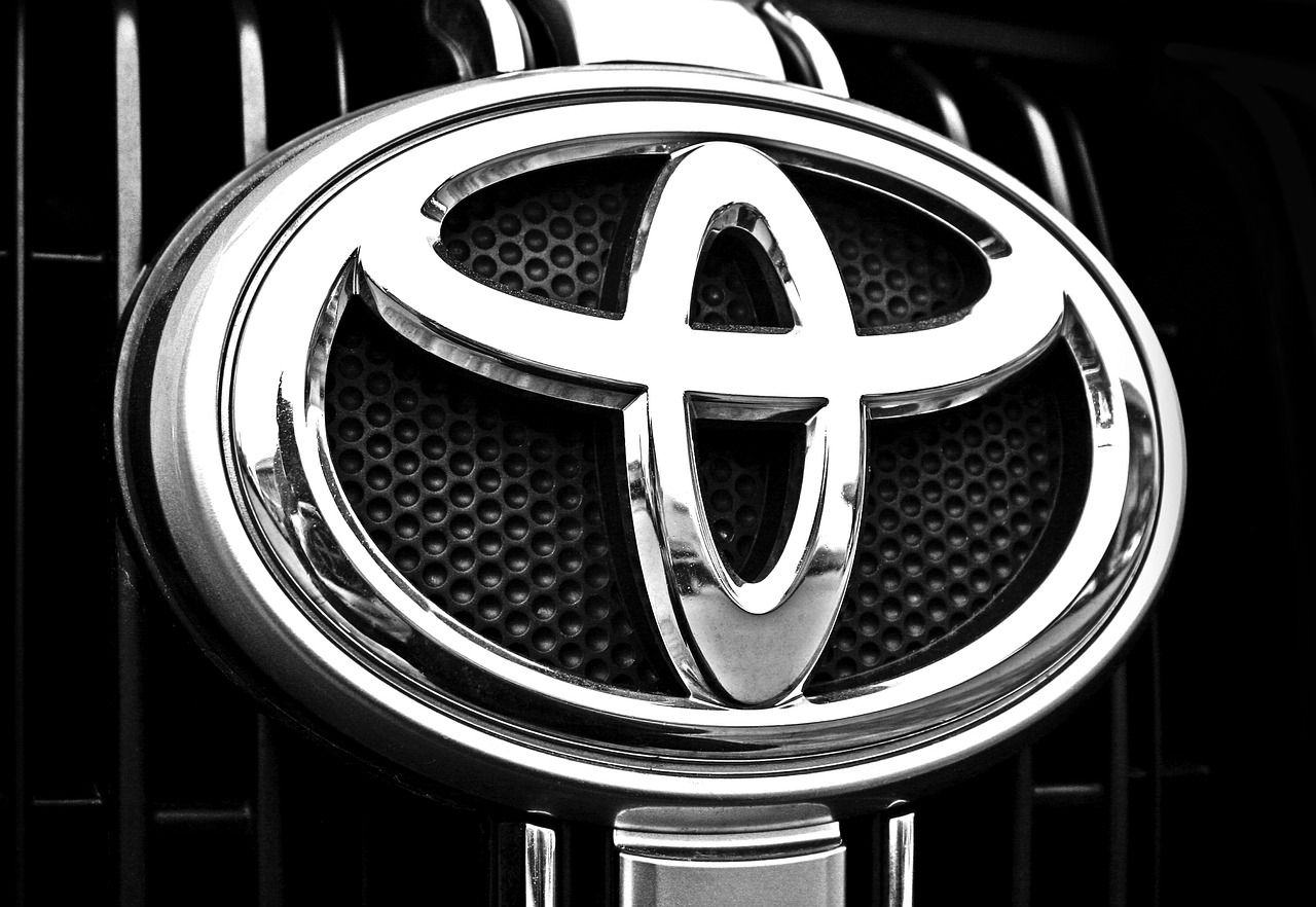 Toyota setzt auf neue Verbrennungsmotoren statt auf Elektromobilität