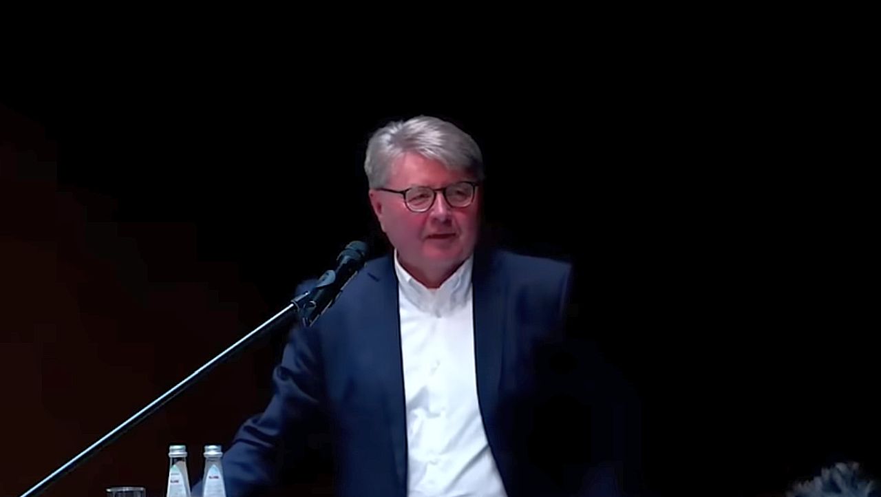 Der Wutausbruch des Börsenchefs: Scharfe Kritik an der deutschen Wirtschaftspolitik