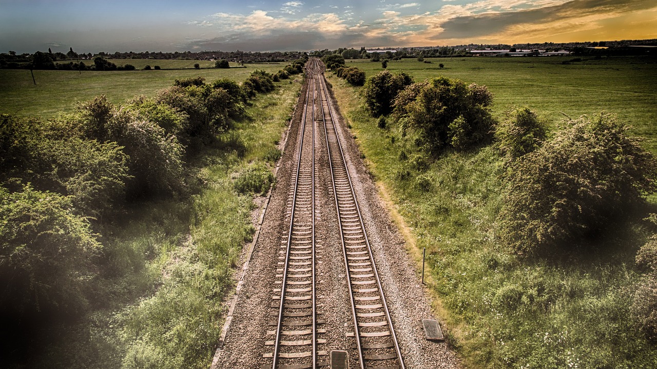 Europas Eisenbahnnetze überfordert: Green-Deal-Ziele weit außer Reichweite