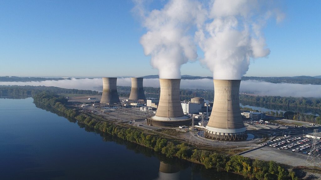 USA plant das AKW Three Mile Island wider in Betrieb zu nehmen. Wachsender Energiebedarf durch KI lässt kaum eine andere Wahl 