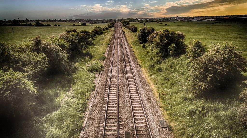 Europas Eisenbahnnetze - Elektrifizierung hinkt den EU-Vorgaben weit hinterher – Milliardeninvestitionen dringend nötig