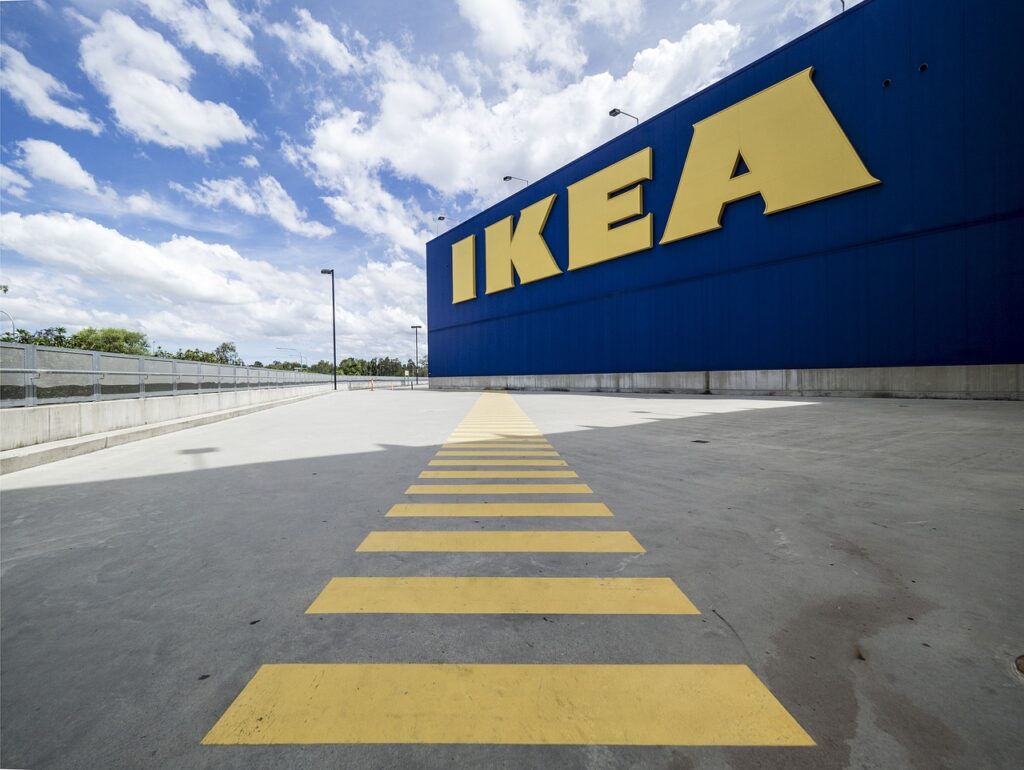 Ikea plant, bis 2028 mehr als 1000 Ladesäulen für E-Autos in Deutschland zu installieren, doch der Plan scheitert an der Netz-Infrastruktur