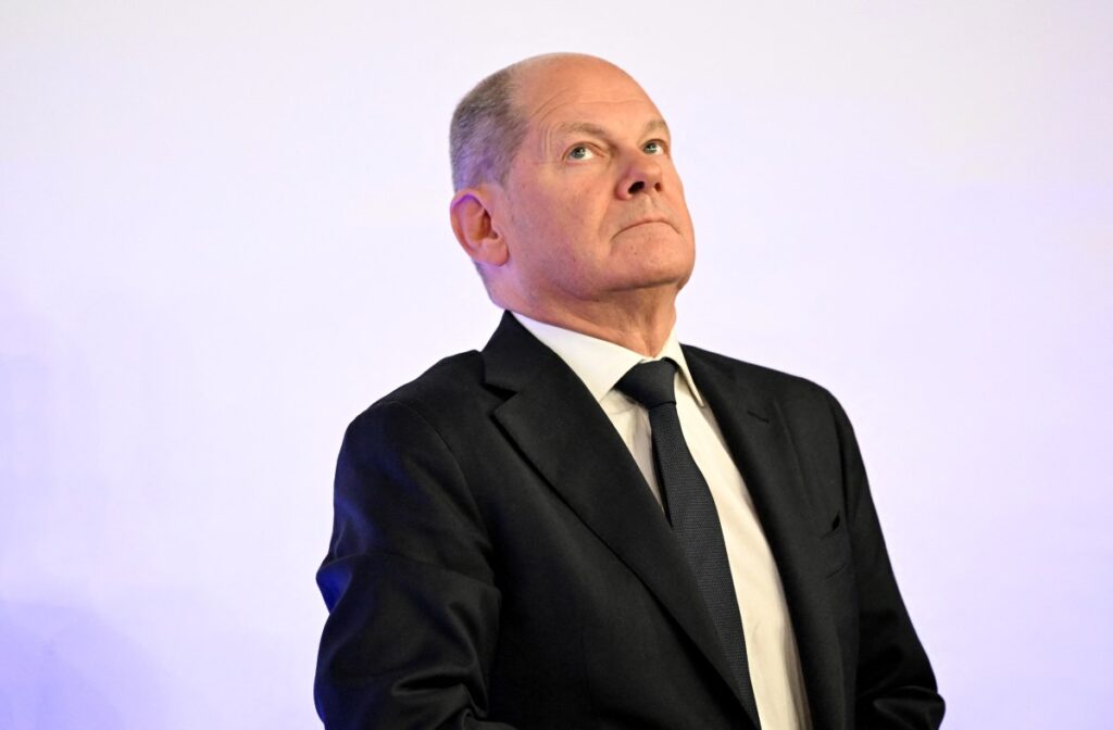 Bundeskanzler Olaf Scholz spricht sich offen für den Einsatz von Atomenergie für die Herstellung von Wasserstoff zur Stahlproduktion aus