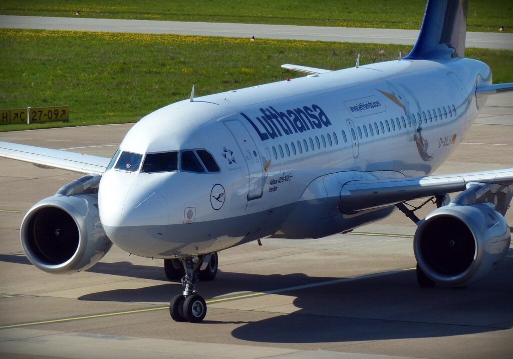 Hohe Steuern und Standortkosten -Lufthansa verlagert ihr Geschäft ins Ausland aufgrund sinkender Relevanz des deutschen Marktes