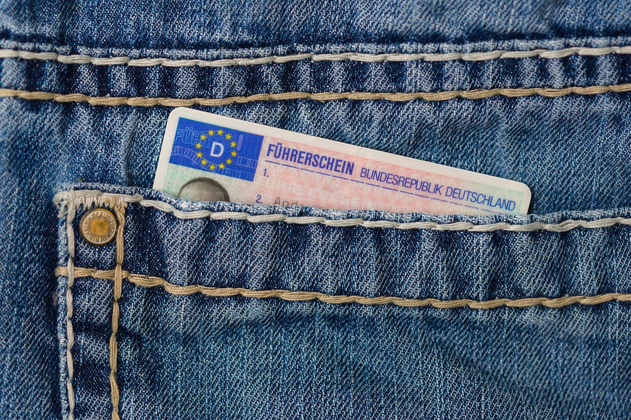 Hohe Kosten: Verkehrsminister wollen Führerschein billiger machen