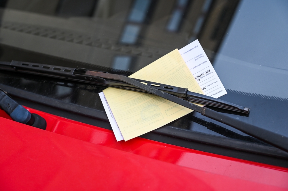 In Stuttgart erfassen Scanautos bis zu 1000 Fahrzeuge pro Stunde und erstellen Strafzettel für Parksünder automatisiert