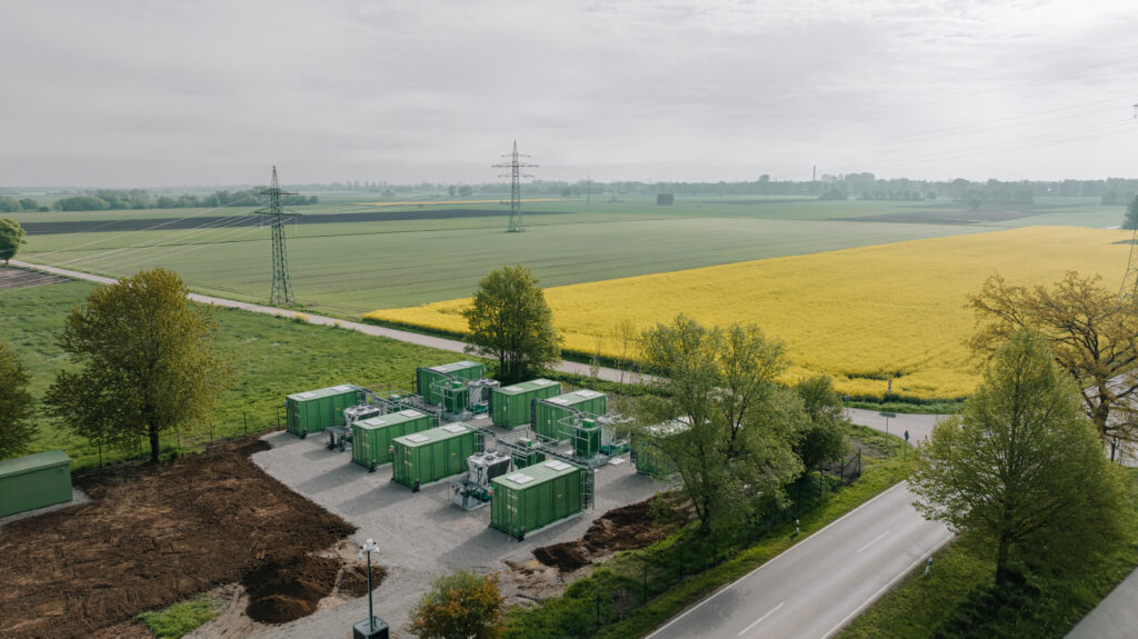 Falsch platzierte Batteriespeicher verschärfen Netzengpässe. Warum strategische Planung für Stromstabilität unerlässlich ist