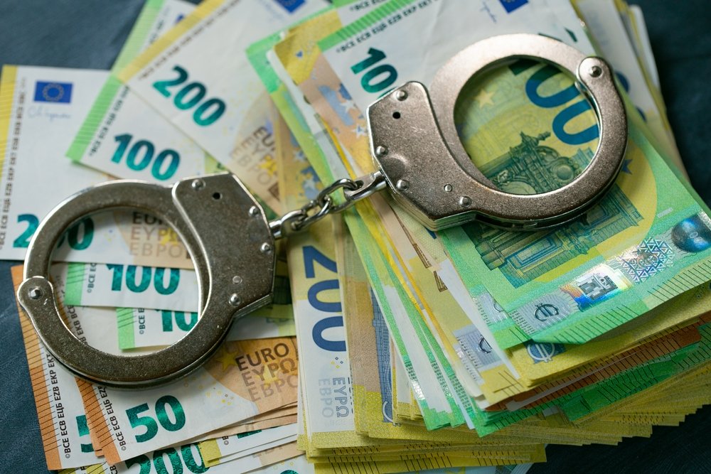 Milliardenschaden durch Cum-Cum-Betrug: Staat zögert, Beweise drohen zu verschwinden. Regierung schützt Täter durch Untätigkeit