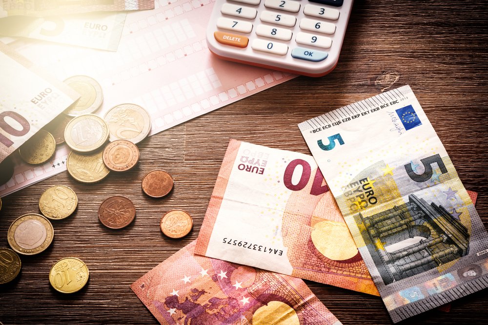 Der Mindestlohn steigt, doch der Staat kassiert kräftig mit - Inflation und neue Lohnforderungen gefährden Kaufkraft und Wettbewerbsfähigkeit