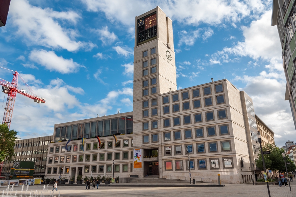 Massiver Einbruch bei der Gewerbesteuer – Automobilkrise reißt Loch in Stuttgarts Stadtkasse