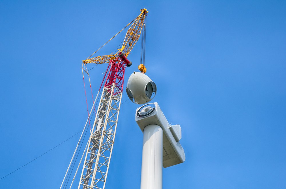 Hoher Windkraftzubau, doch 20 % weniger Strom - aktuelle Daten belegen die wachsende Diskrepanz zwischen Kapazität und nutzbarer Energie
