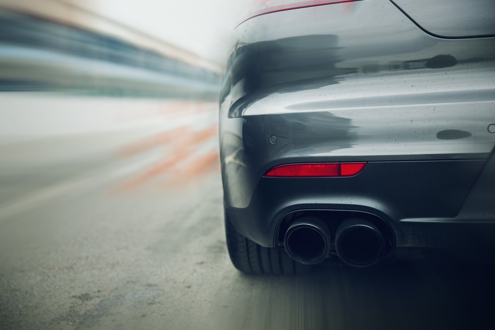 ACEA und CLEPA drängen auf Aufschub beim Verbrennerverbot und fordern von der EU flexiblere CO₂-Grenzwerte