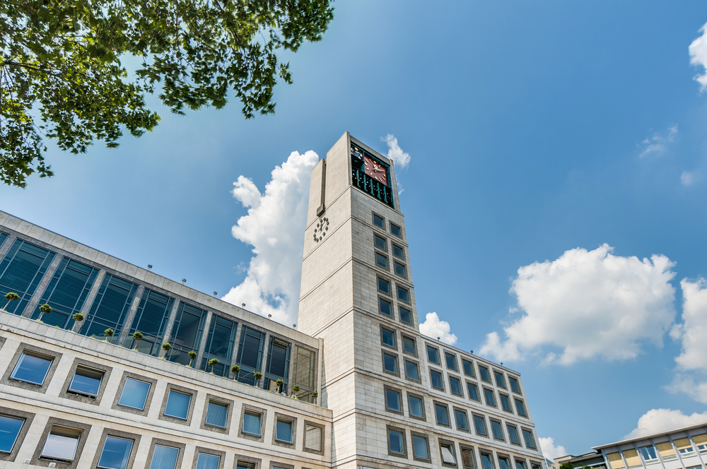 "We can't go on like this anymore" - in an urgent letter, mayors are demanding financial assistance from the federal government to address the financial crisis facing municipalities.